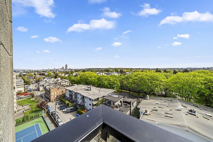 1003 2370 W 2nd Avenue