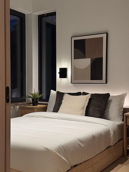 2 3460 W 14th Avenue