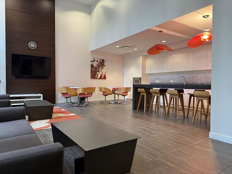 1703 1308 Hornby Street