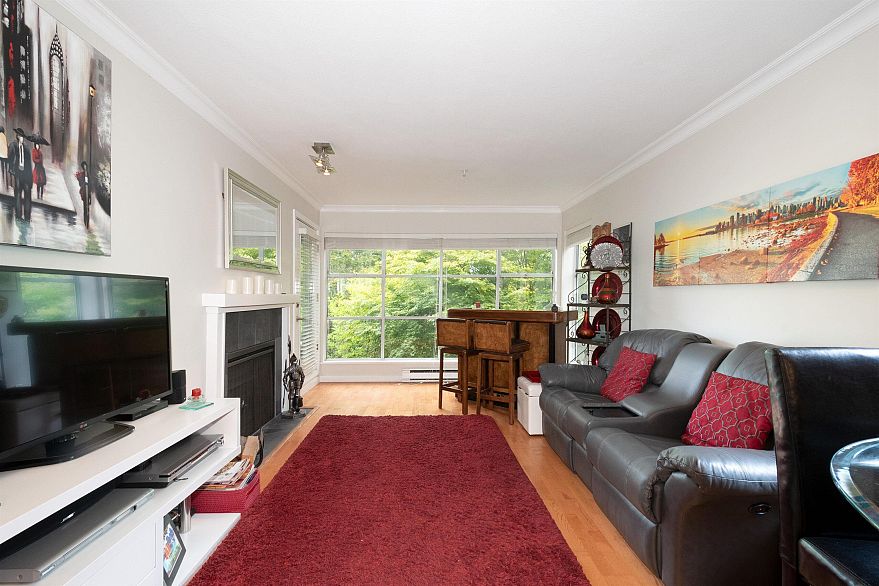 304 2250 W 3rd Avenue