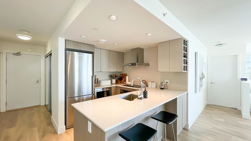 1202 1788 Columbia Street