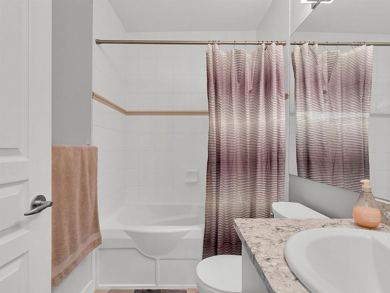 403 2929 W 4th Avenue