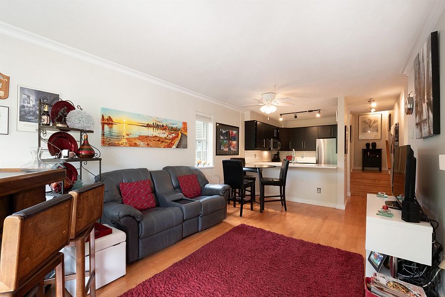 304 2250 W 3rd Avenue