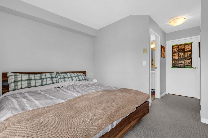 314 678 W 7th Avenue