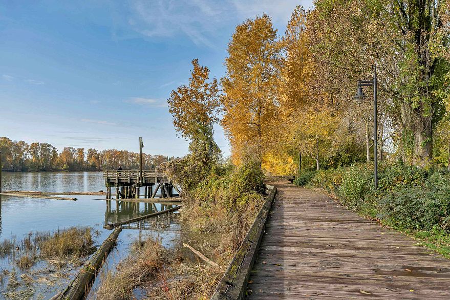 8533 Aquitania Place