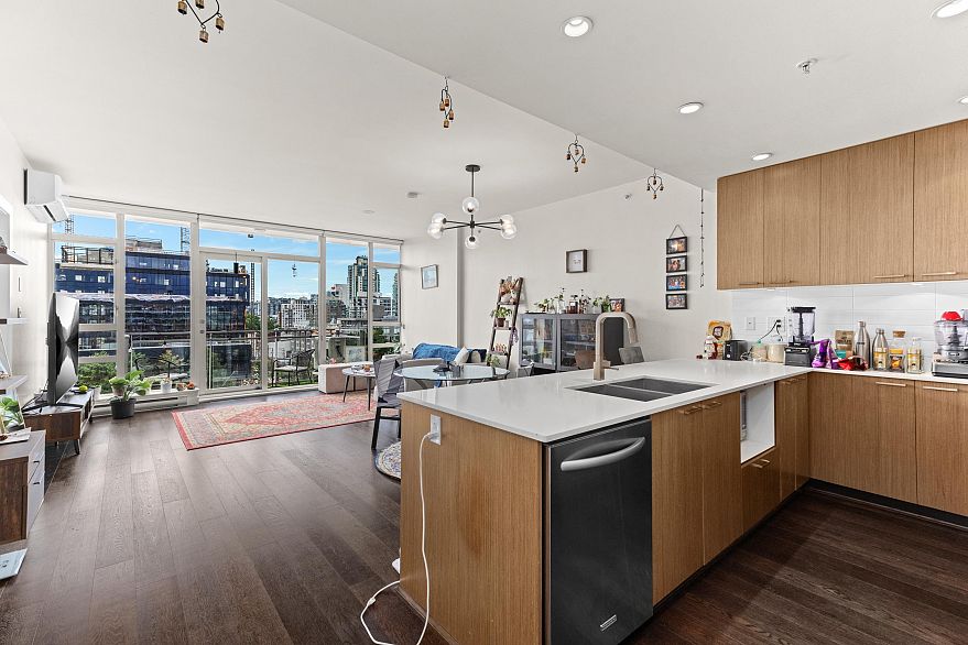 PH907 221 Union Street