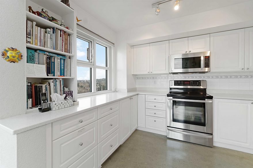 PH2B 2988 Alder Street