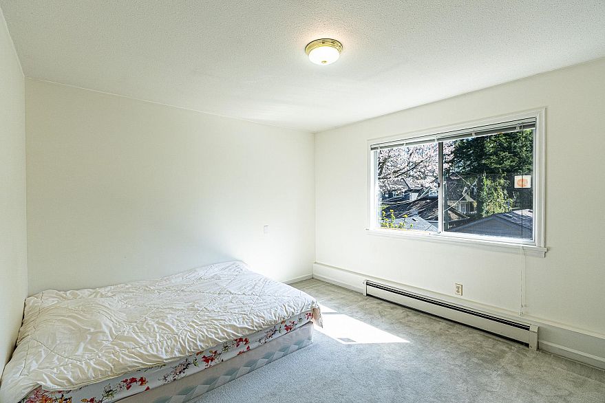 6056 Trafalgar Street