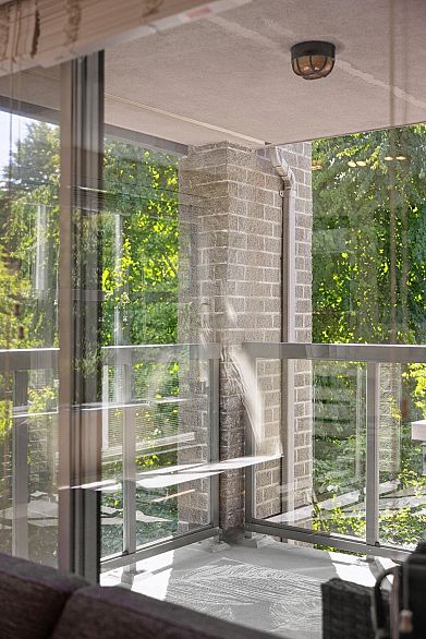 309 2288 Marstrand Avenue