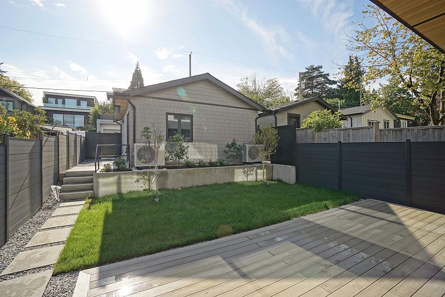 2 3460 W 14th Avenue