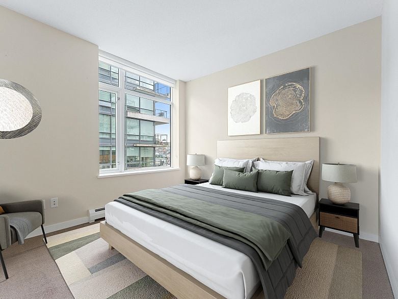 1006 108 W 1st Avenue