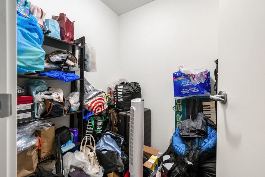 2307 668 Citadel Parade