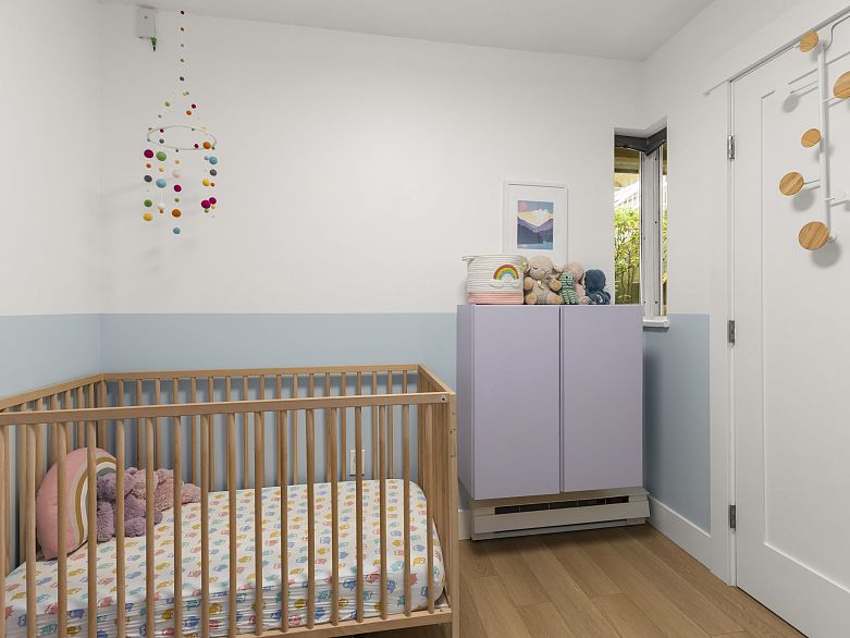 116 1890 W 6th Avenue