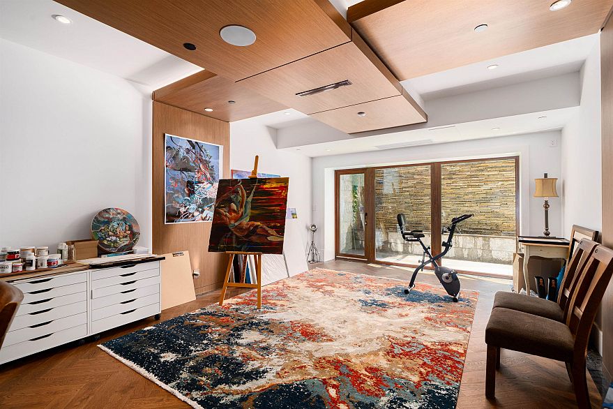 5937 Churchill Street