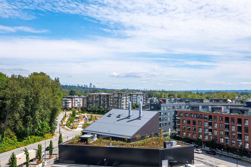 912 3557 Sawmill Crescent