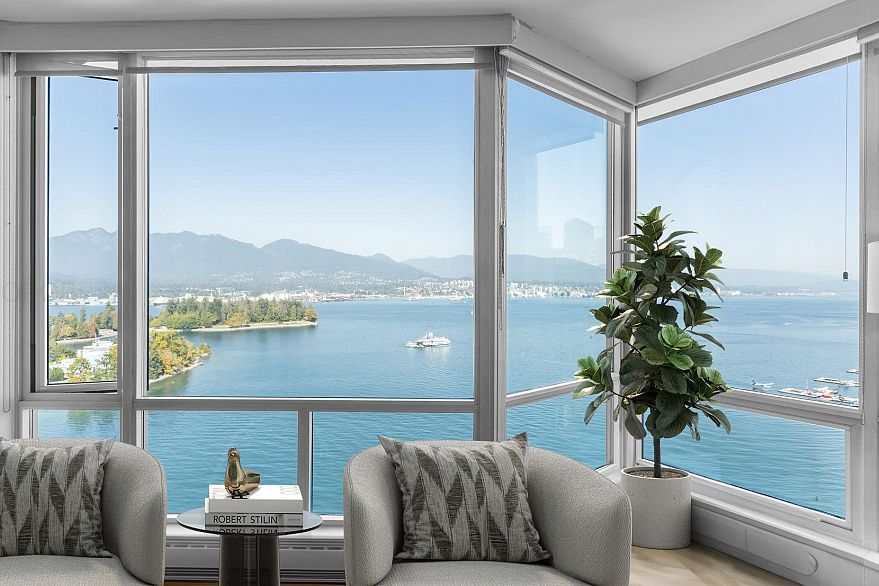 2302 323 Jervis Street