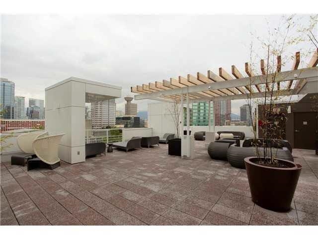 608 161 W GEORGIA STREET, Vancouver BC V6B 0K9