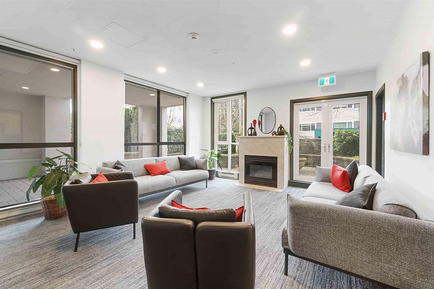 PH2B 2988 Alder Street