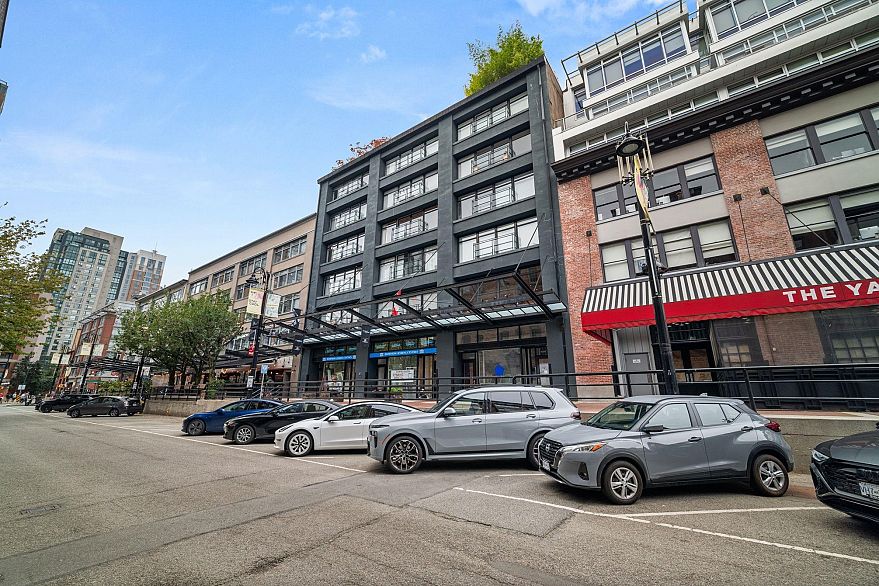 301 1155 Mainland Street