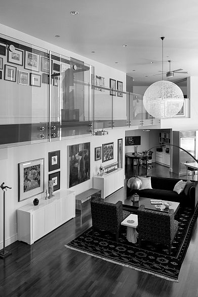 401 988 Richards Street