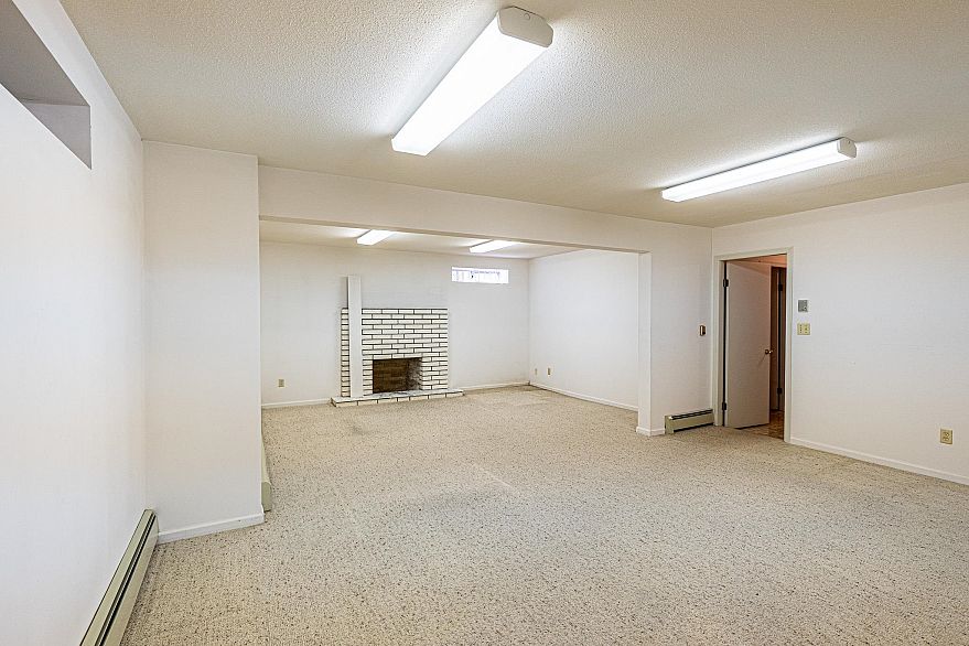 6056 Trafalgar Street