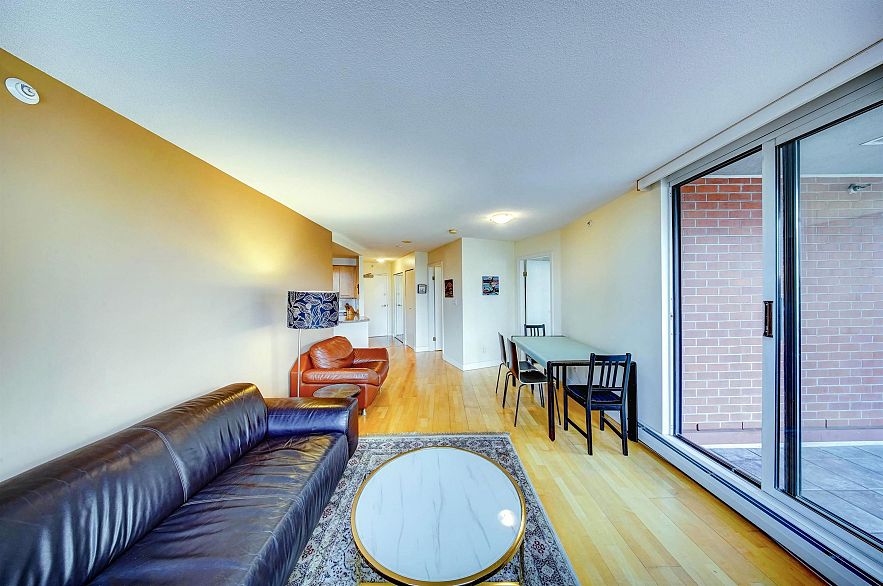 12E 199 Drake Street