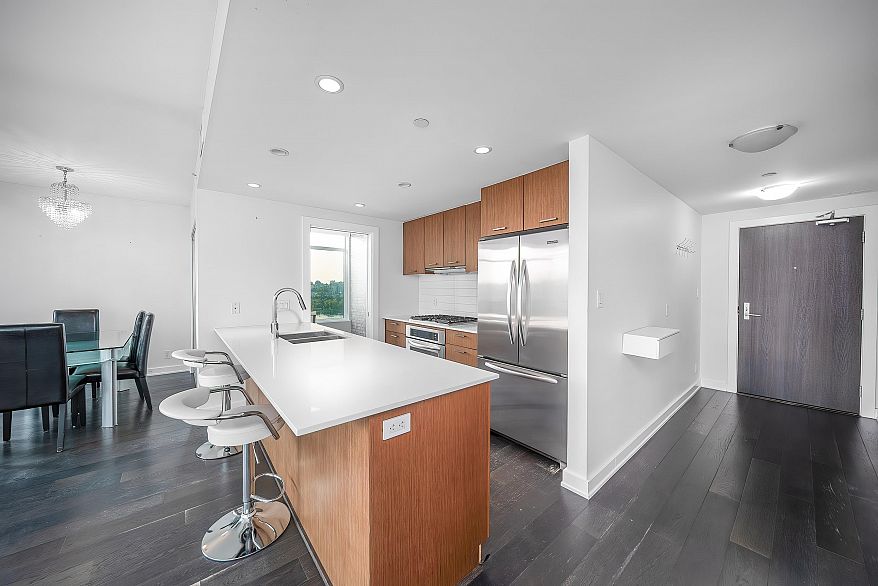 1805 1372 Seymour Street