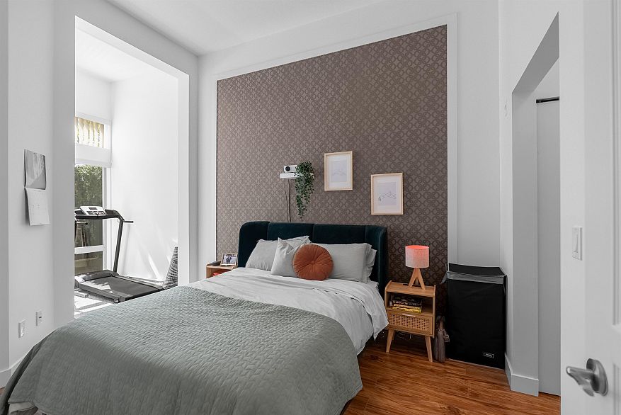 116 738 E 29th Avenue