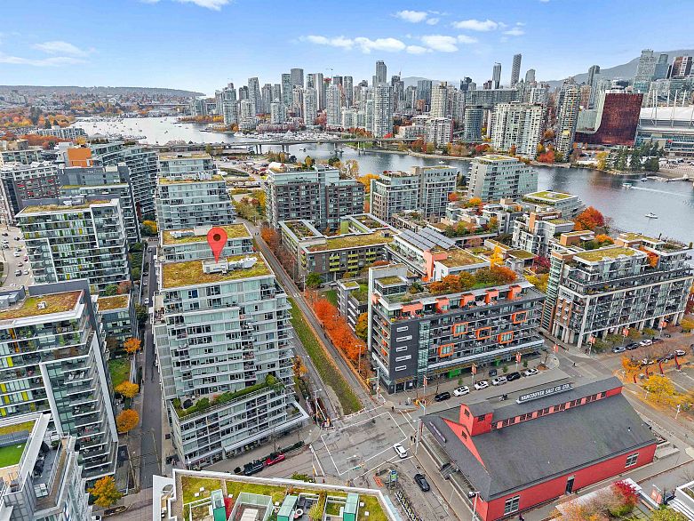 1006 108 W 1st Avenue