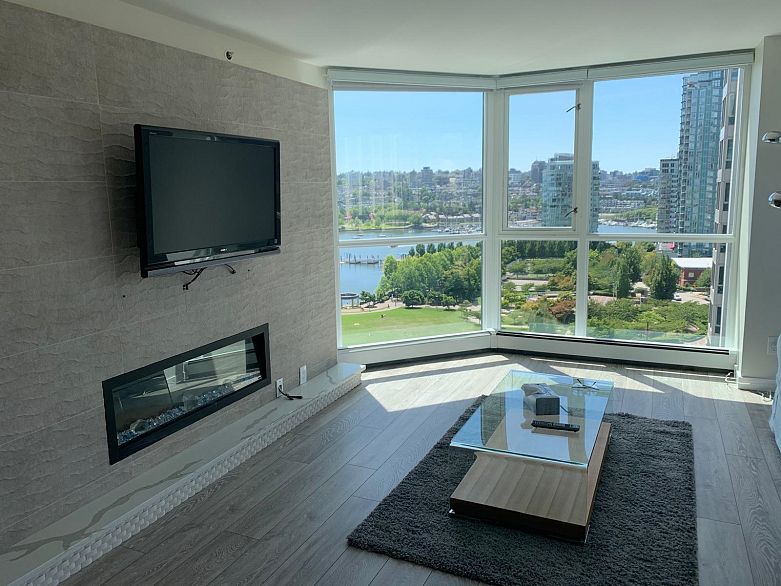 1501 289 DRAKE STREET, Vancouver BC V6B 5Z5