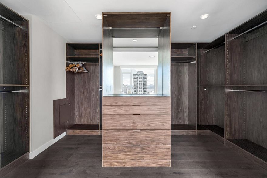 1601 1335 Howe Street