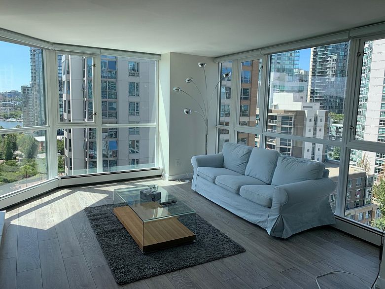 1501 289 DRAKE STREET, Vancouver BC V6B 5Z5