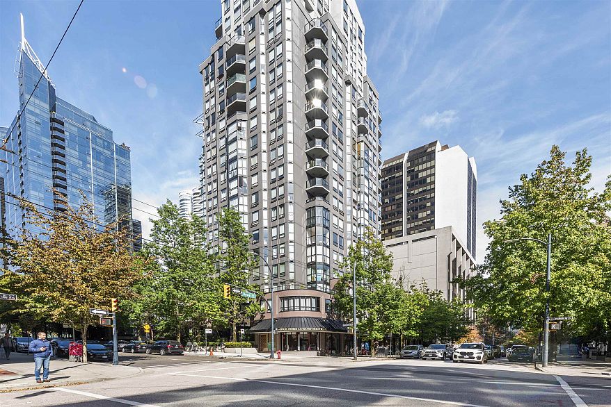1401 811 Helmcken Street