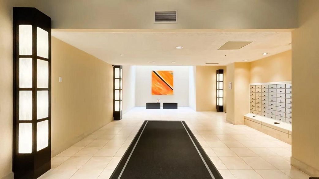 501 850 Burrard Street