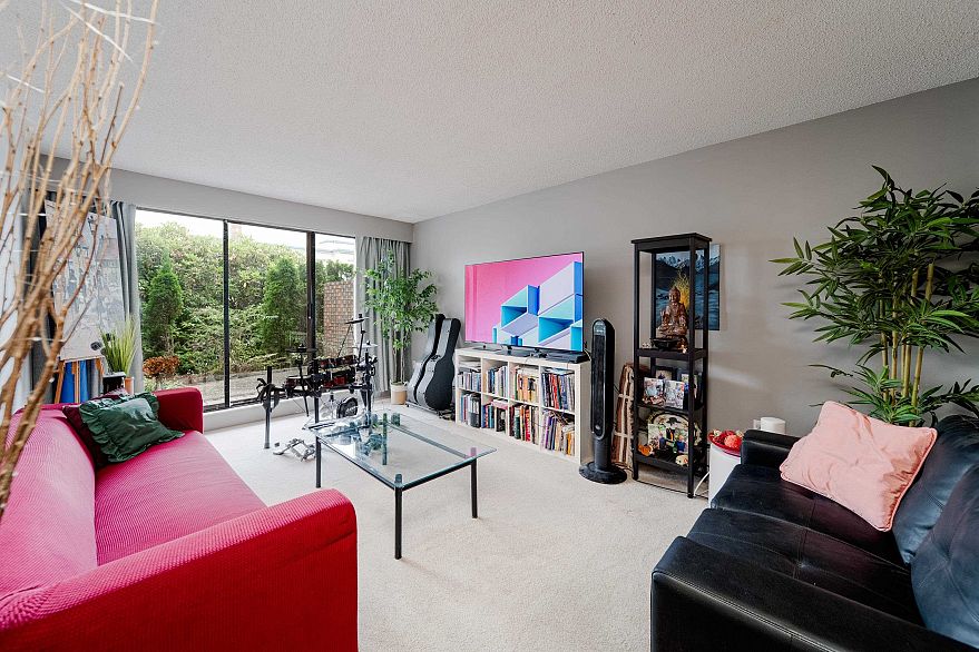 108 2450 Cornwall Avenue