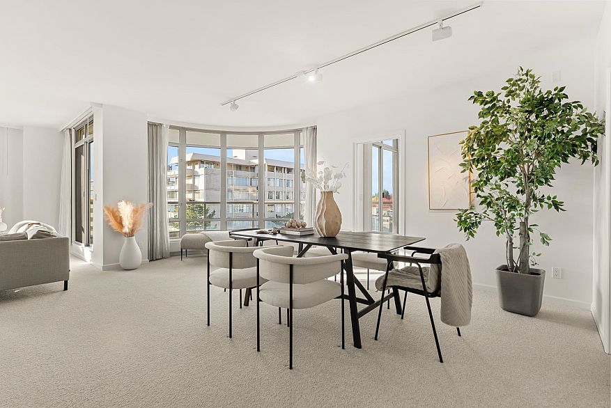 701 5850 Balsam Street