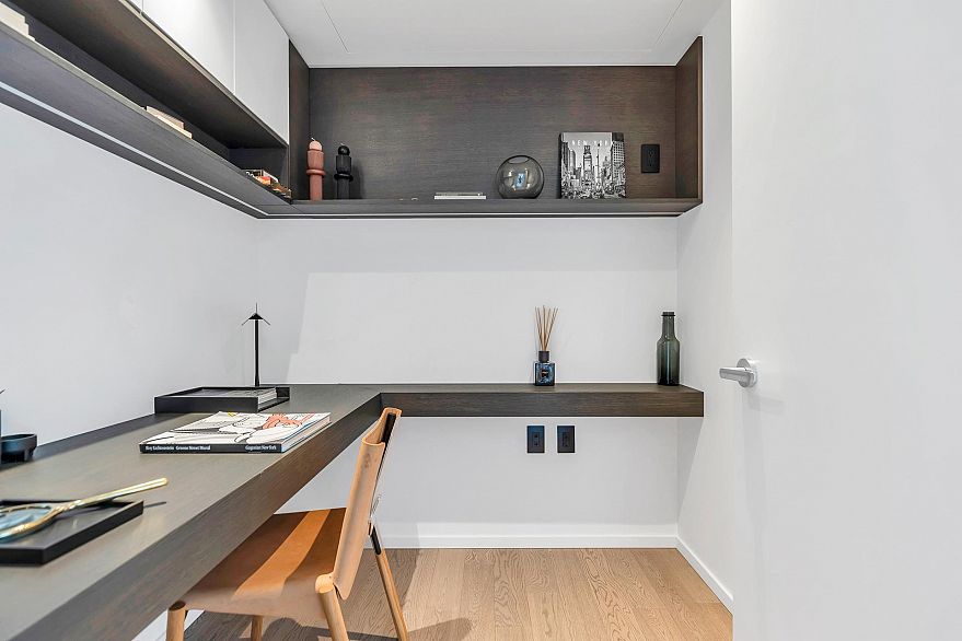 2201 1482 Robson Street