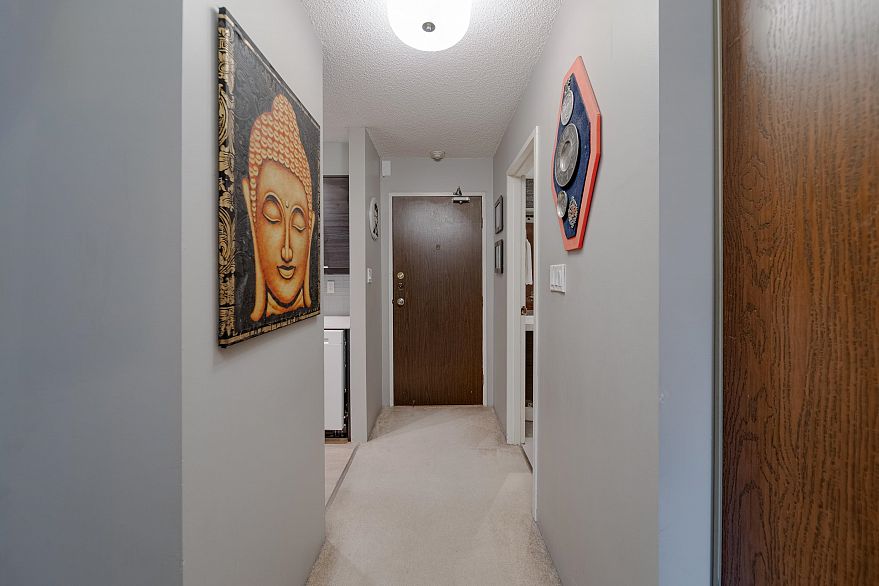 108 2450 Cornwall Avenue