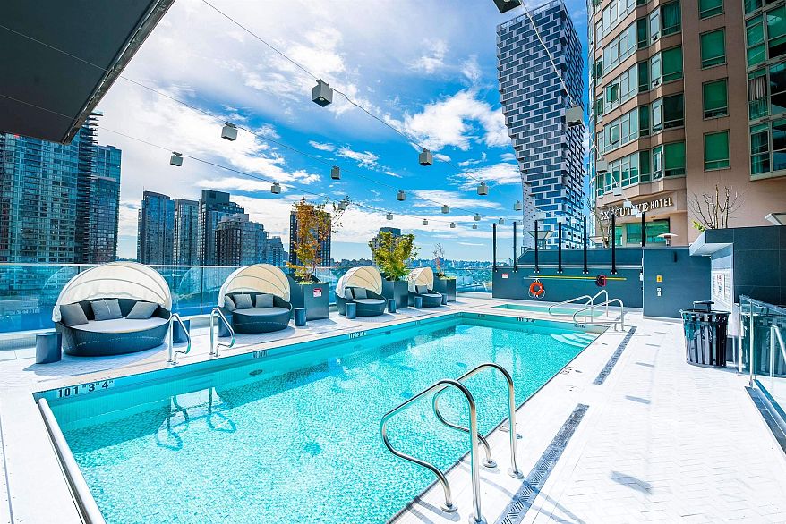 1601 1335 Howe Street