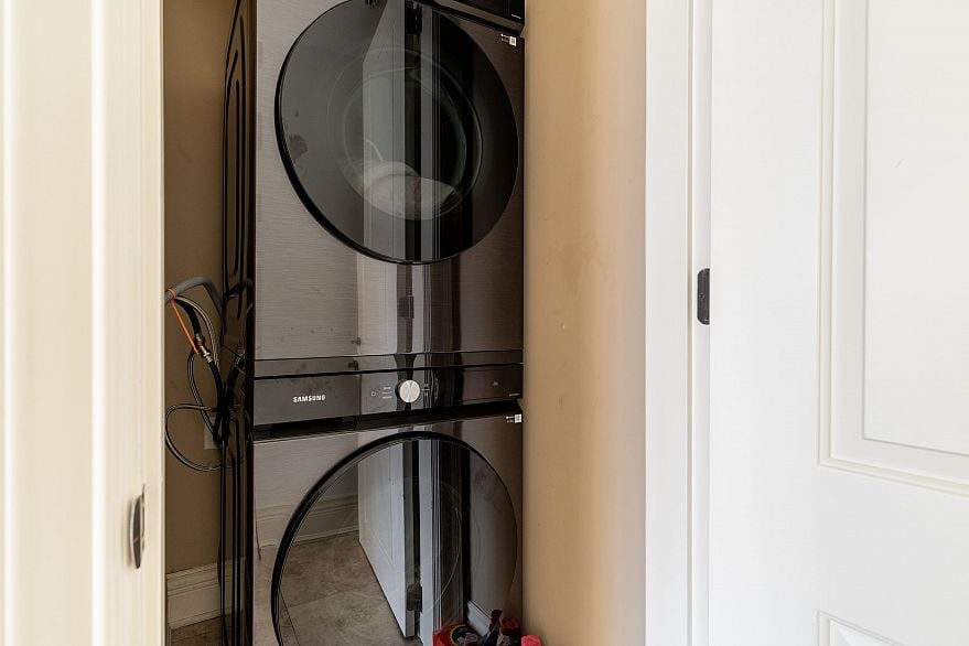 801 1280 Richards Street