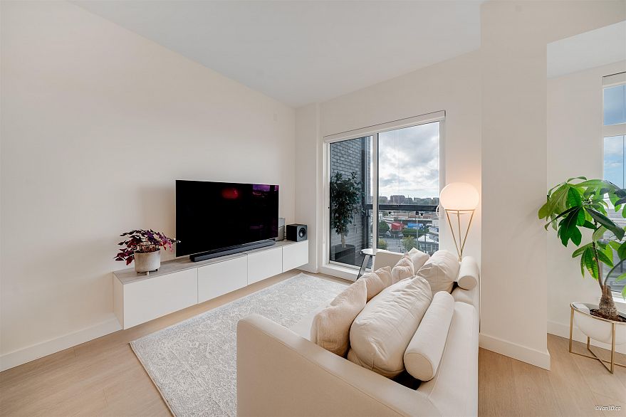 401 8888 Osler Street