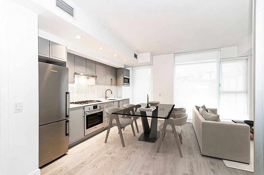 208 2435 Kingsway Street