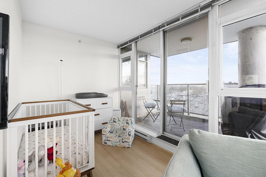 709 2770 Sophia Street