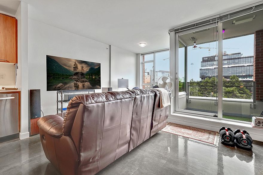 516 221 Union Street