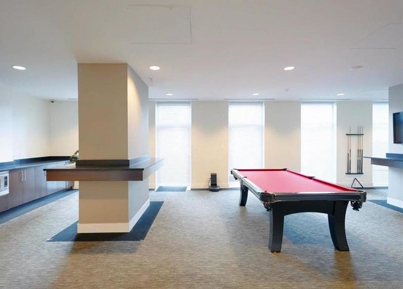 1709 888 Homer Street