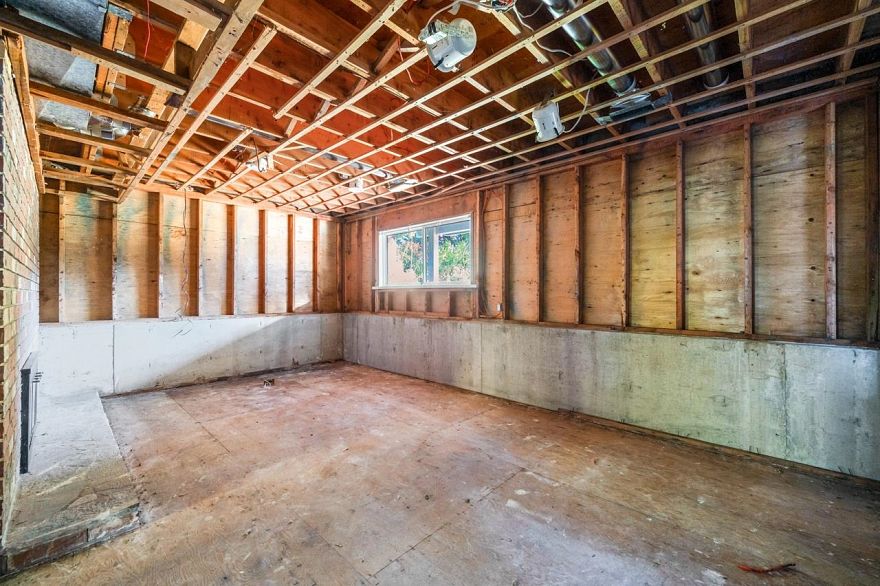 1650 Western Parkway