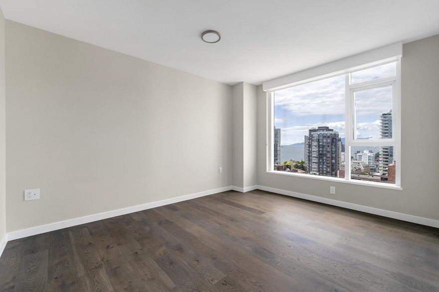 1601 1335 Howe Street