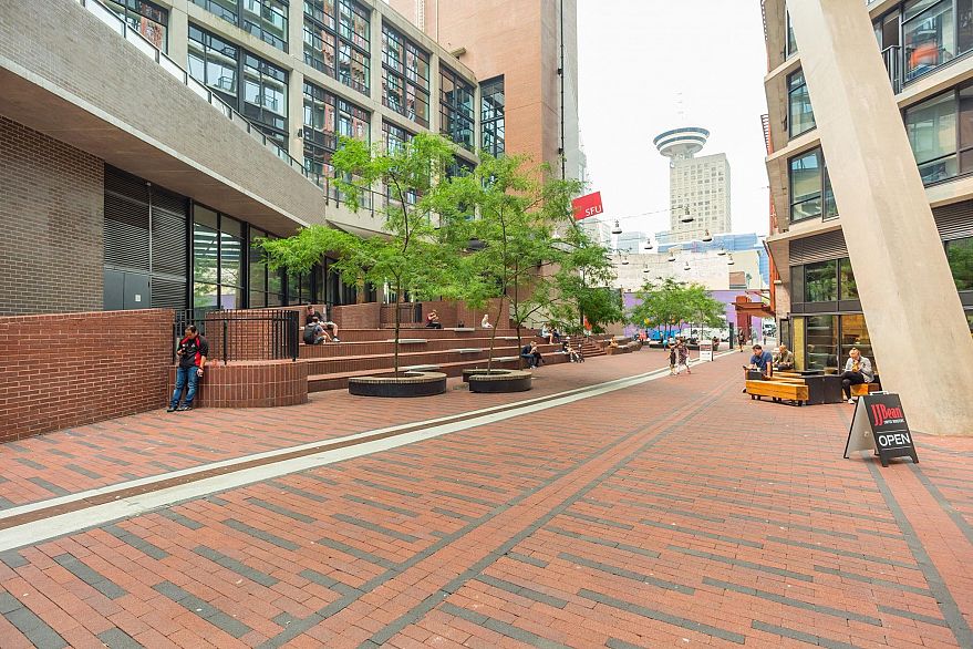 2709 108 W Cordova Street