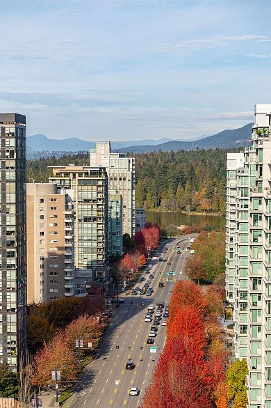 1905 620 Cardero Street