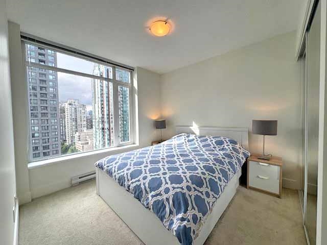 1709 888 Homer Street